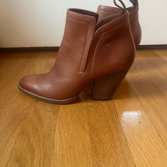 Dolce Vita Brown Heeled Ankle Boots - Picture 1 of 2